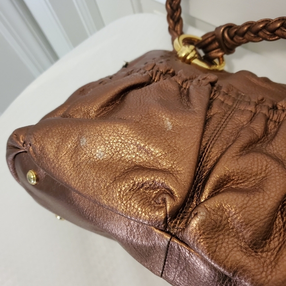 B. Makowsky Copper Metallic Pebble Grain Leather Shoulder Bag Goldtone Hardware - Picture 11 of 12